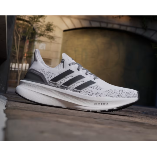 Trainers ULTRABOOST 5