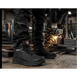 2 ZEYGARIA Bobcat Toledo Black Fuel and Oil-Resistant Composite Toe Cap Safety Boots (S3S SR FO)